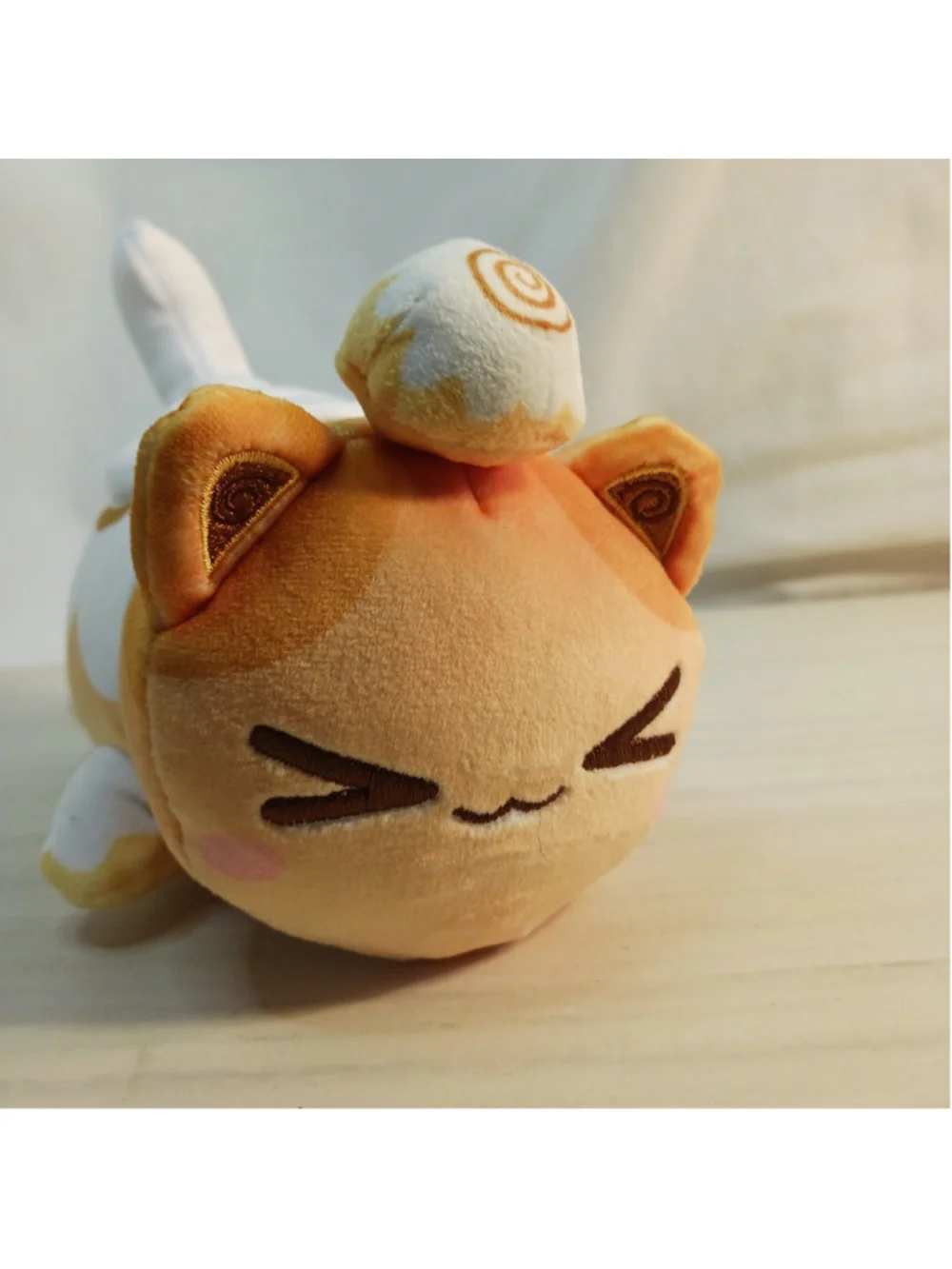 Aphmau MeeMeows Plush Cinnamon Roll Cat 6” Stuffed Animal
